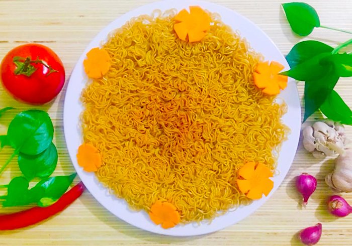 Mẹ đảm mách cách làm mì xào giòn ngon bất bại, cả nhà ăn gật gù khen-3