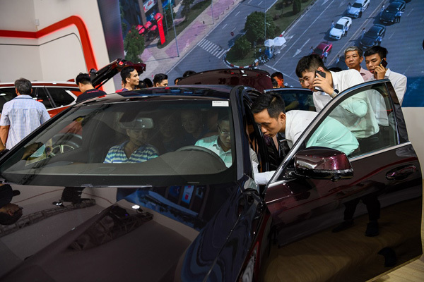 Giải mã ‘hiện tượng’ VinFast tại Vietnam Motor Show 2019-12