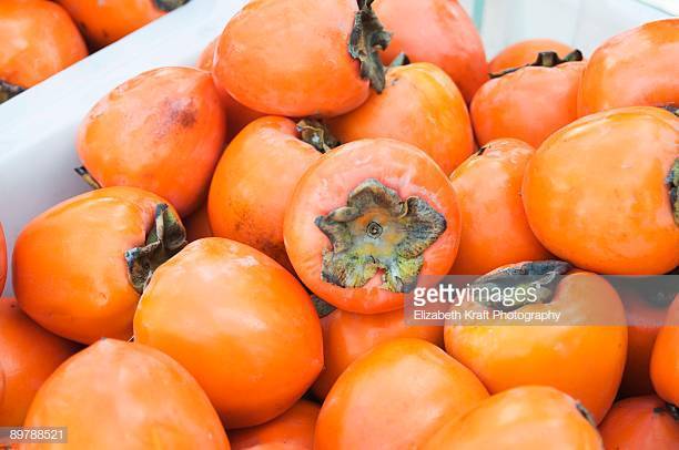 Sốc: Hai quả hồng giá Nhật giá 150 triệu-1