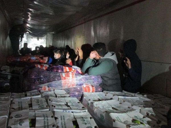 Nhập cư trái phép: Hành trình đổi đời trên thùng xe tải và những thảm kịch đau lòng khó có thể lường trước được-3