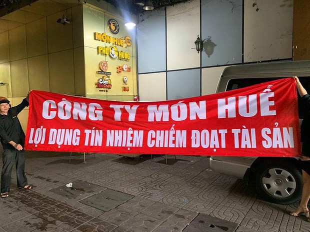 Cô nhân viên lớn tuổi của Món Huế trong đoạn clip bật khóc vì mất việc, nợ lương: Cô buồn đến mất ăn mất ngủ!-2