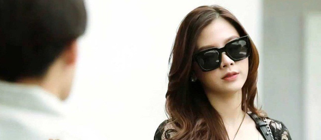 Đi đám cưới người quen, vừa nhìn mặt chú rể, cô gái lao vào tát liên tiếp, sau khi biết nguyên do cả tiệc cưới còn hô hào cô đánh nữa-2