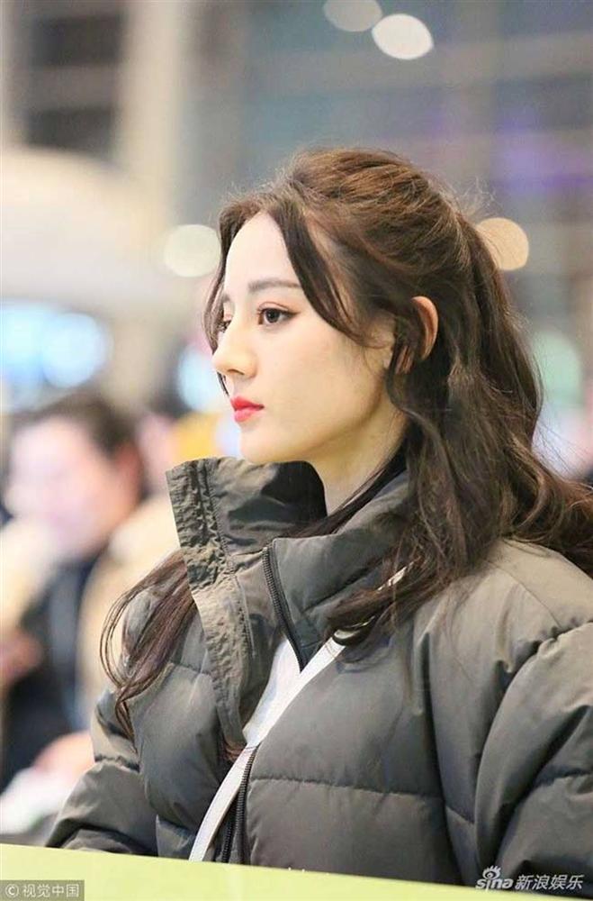Địch Lệ Nhiệt Ba: Cô gái có thân hình tiệm cận tỷ lệ cơ thể vàng đáng khát khao-14