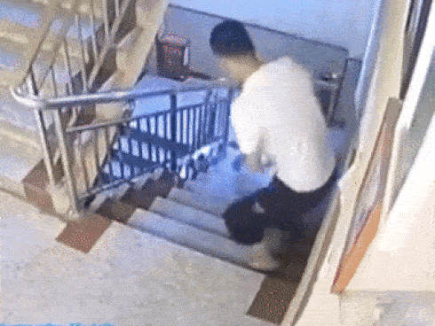 Suốt 18 tháng yêu nhau, cô gái gửi 75000 tin nhắn hối thúc bạn trai chết đi, không ngờ đối phương làm thật-3