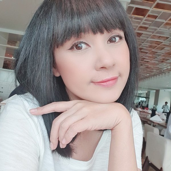 Đời tư sao Người đẹp Tây Đô sau 23 năm: Người lận dận tình duyên, bị chồng đánh đập, người tự kết liễu ở đỉnh cao-7