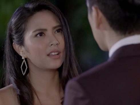 Vừa nhìn thấy anh trai tôi, người yêu bỗng giật thót lấy tay che vội mặt lại nhưng không ngờ anh tôi lại cười cợt nói những câu đầy thâm ý-2