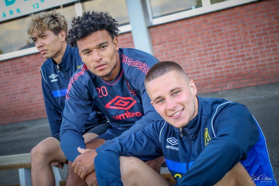 Tuyển Việt Nam: Công Phượng cứ thế này, thầy Park quyết nhanh-1