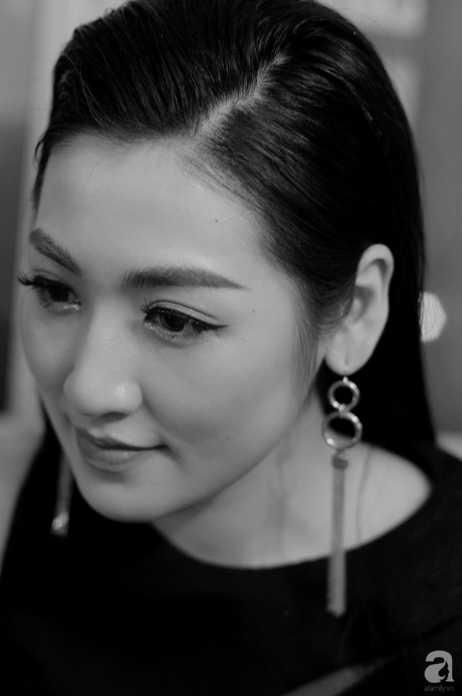 Á hậu Tú Anh trải lòng về cuộc sống làm vợ, làm mẹ sau 1 năm kết hôn: Ngày xưa chồng cực kỳ ham chơi, hai tháng đầu sau khi sinh con ngày nào cũng khóc-2