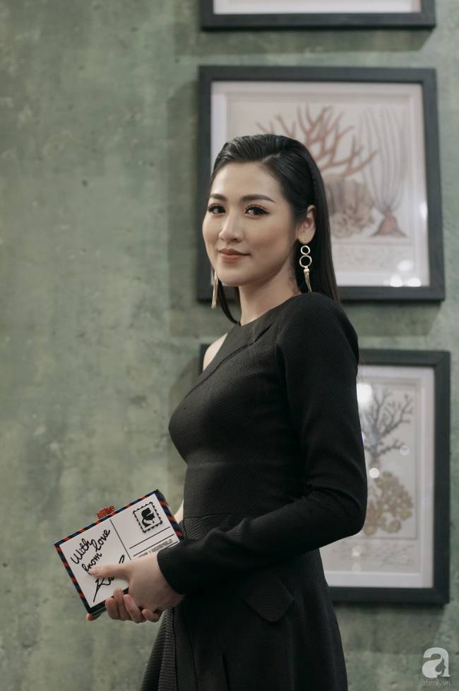 Á hậu Tú Anh trải lòng về cuộc sống làm vợ, làm mẹ sau 1 năm kết hôn: Ngày xưa chồng cực kỳ ham chơi, hai tháng đầu sau khi sinh con ngày nào cũng khóc-5