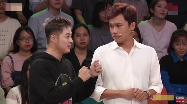 Bị chỉ trích vô duyên vì hát theo Mây Trắng trên sóng truyền hình, Thanh Duy bức xúc phản pháo mà khiến ai cũng phải gật gù-2