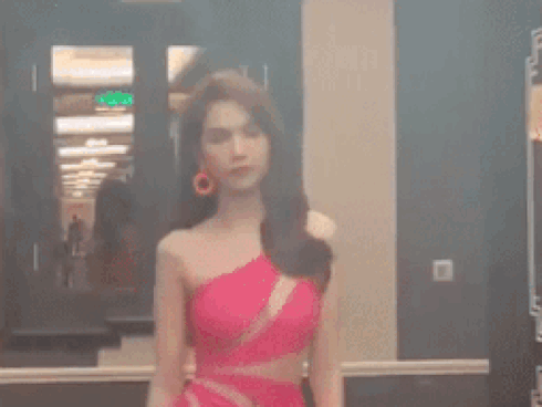 Quay youtube kiểu Ngọc Trinh: Xoay người bị vấp, hết hồn lỡ miệng nói tục-5