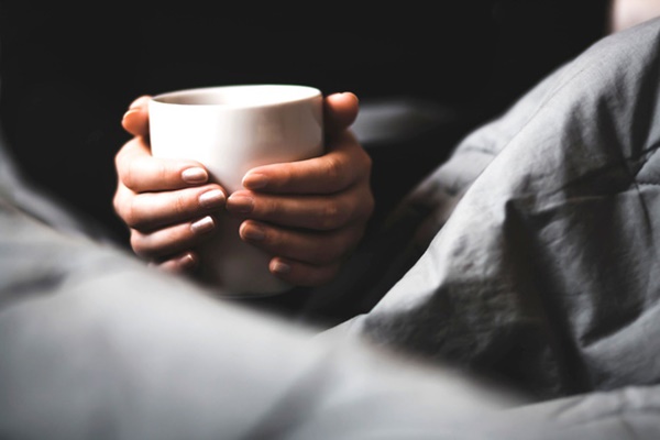 Cứ tiếp diễn những thói quen uống nước kiểu này sẽ khiến nội tạng của bạn bị tổn hại-1