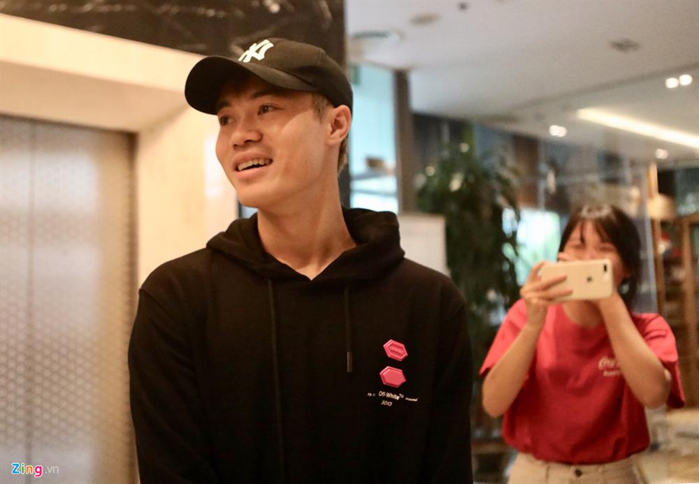 Tuyển Việt Nam tập trung tại Hà Nội với một nửa quân số-1