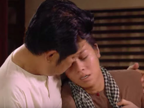 Tiếng sét trong mưa tập 50: Con gái Thị Bình vừa khai có bầu, Xuân liền khóc lóc kể hết chuyện dàn cảnh ngủ với cô-9