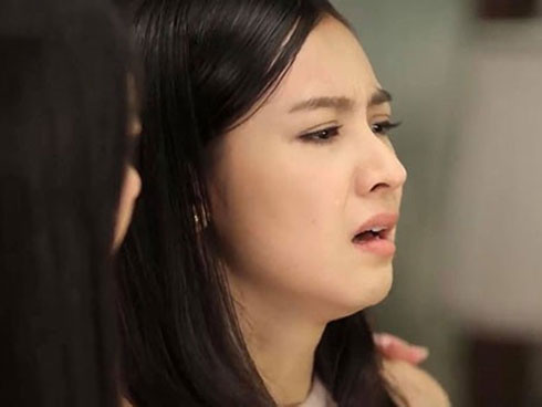 Khinh chồng tương lai nhà nghèo rách, tôi bàng hoàng giữa hôn lễ được mẹ chồng trao 5 cây vàng-3