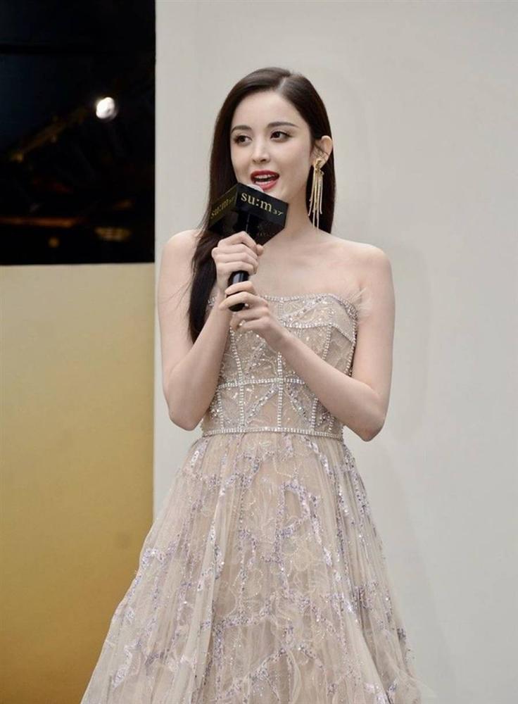 Mỹ nhân Tân Cương đẹp không tì vết, quyến rũ tựa tiên nữ-5