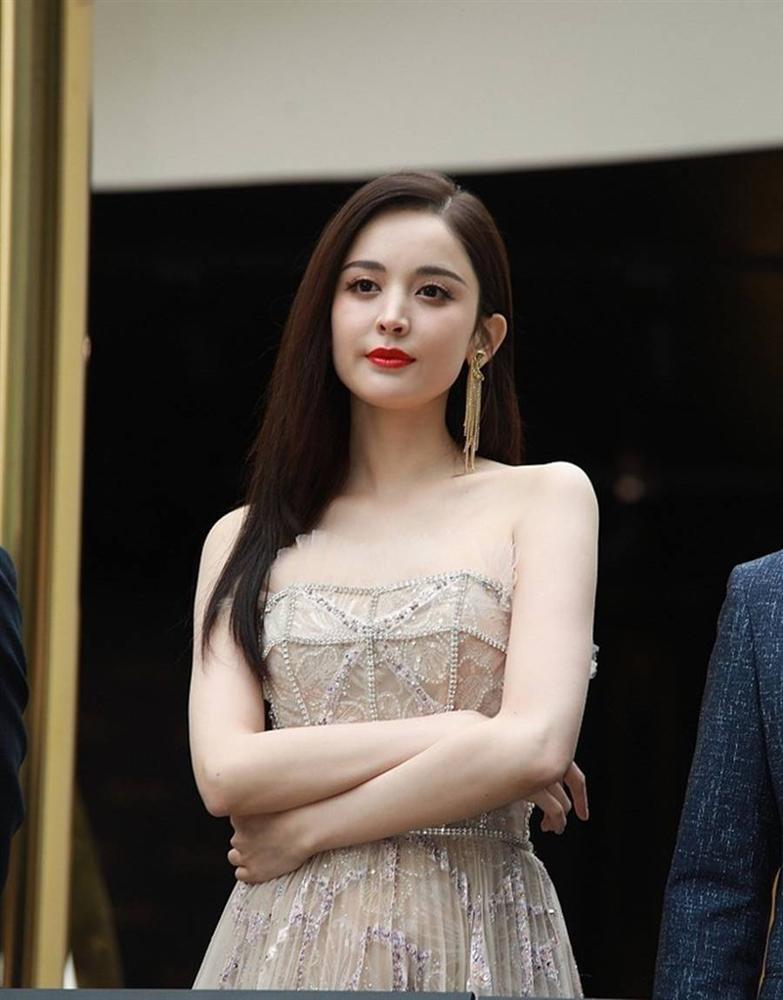 Mỹ nhân Tân Cương đẹp không tì vết, quyến rũ tựa tiên nữ-7