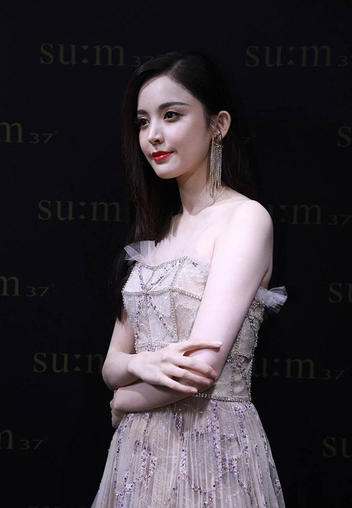 Mỹ nhân Tân Cương đẹp không tì vết, quyến rũ tựa tiên nữ-9