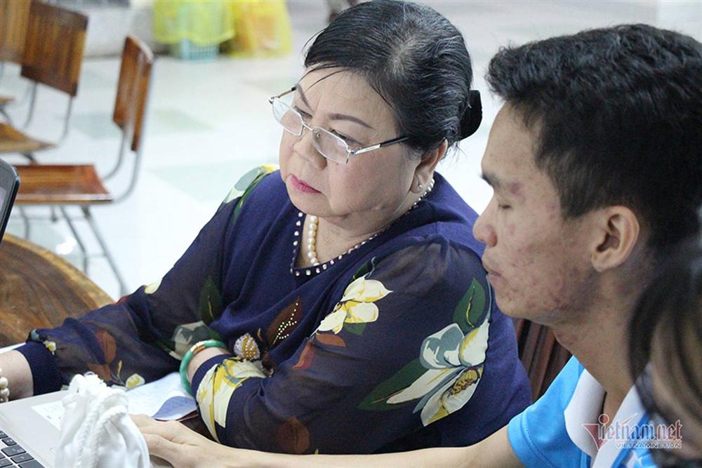 63 tuổi hăm hở làm sinh viên năm 3-7