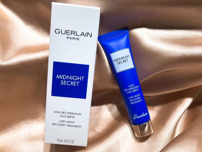 7 sản phẩm skincare có công dụng kỳ diệu như beauty sleep, bảo toàn làn da căng mọng hồng hào ngay cả khi bạn thiếu ngủ-8