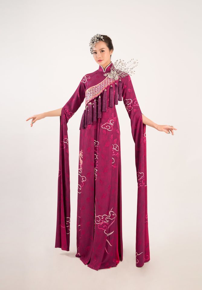 Bộ lịch 2020 quy tụ 12 mỹ nhân showbiz từ diễn viên đến ca sĩ, hoa hậu-5