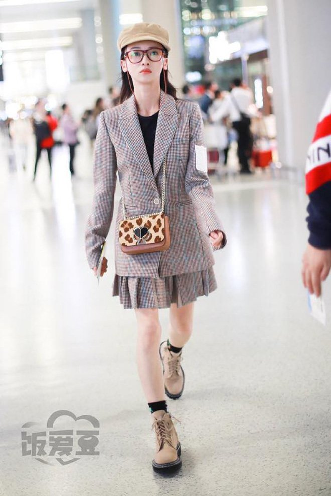 SAO MẶC XẤU: Ngọc Trinh mất điểm vì chiếc váy bầu lai váy ngủ - Miu Lê tự dìm hàng chiều cao-8