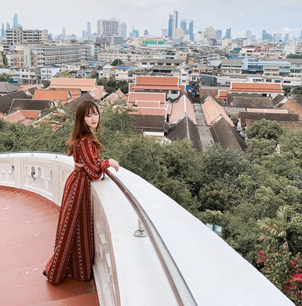 3 cô giáo trẻ khiến học sinh muốn tới lớp mỗi ngày vì quá xinh đẹp-14