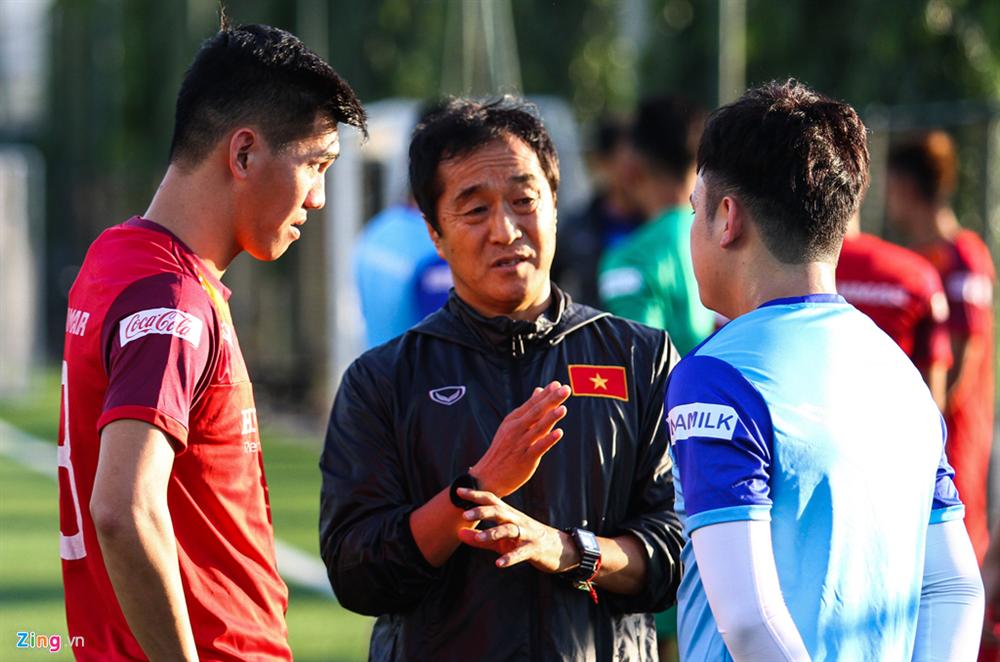 HLV Park sốt sắng với chấn thương của trụ cột U22 Việt Nam-1