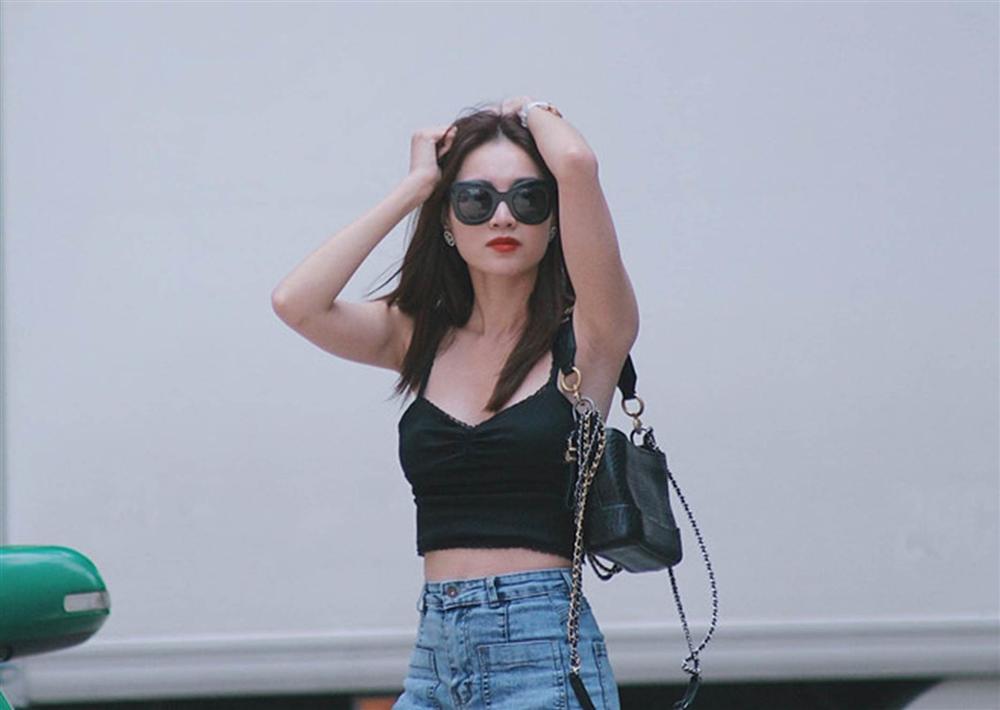 Ninh Dương Lan Ngọc mặc bikini tôn vòng một gợi cảm-5