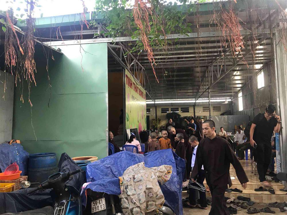 Diễn biến kỳ lạ vụ xô xát tại nơi ở của 5 chú tiểu Thách thức danh hài-2