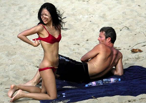 Chương Tử Di: Bất chấp thị phi để ở bên người đàn ông 3 đời vợ nổi tiếng lăng nhăng, mê cờ bạc-4