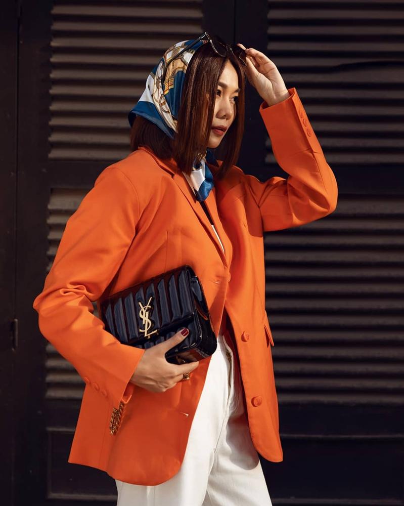 Có trong tay 5 items sau, bạn sẽ mặc chất và hack tuổi vi diệu như loạt mỹ nhân Việt ngoài tuổi băm”-11