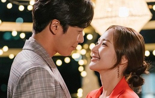 Chán vợ lành như đất, chồng nhởn nhơ ngoại tình rồi chết đứng trước màn trả thù cay độc-1