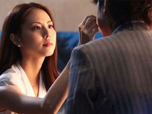 Phát hiện chồng ngoại tình nhờ câu nói ngây thơ của trẻ hàng xóm-2