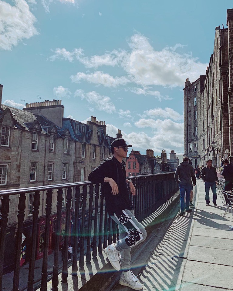 Bạn trai tin đồn của Tiểu Vy: Thiếu gia độc nhất nhà bà trùm giới làm đẹp, tay đào hoa từng hẹn hò nhiều Hoa hậu, Á hậu-10