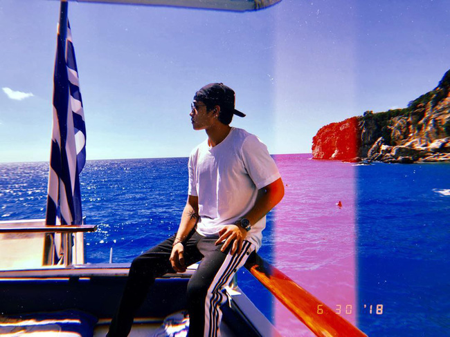 Bạn trai tin đồn của Tiểu Vy: Thiếu gia độc nhất nhà bà trùm giới làm đẹp, tay đào hoa từng hẹn hò nhiều Hoa hậu, Á hậu-11