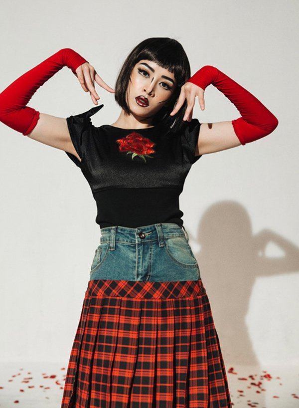 Sau Chi Pu, đến lượt Quỳnh Anh Shyn gây khó hiểu với quần 2 cạp lạ lùng-10