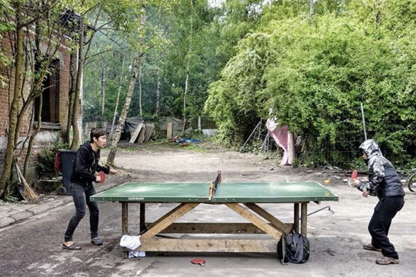 Nghi thức của người Việt trước các chuyến xe vượt biên mỗi đêm-15