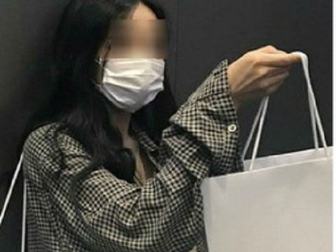 Khách nữ choáng váng, quyết định bom luôn tô bún 20k khi shipper gọi điện cợt nhả: Em yêu xuống lấy hàng cho anh nào-7