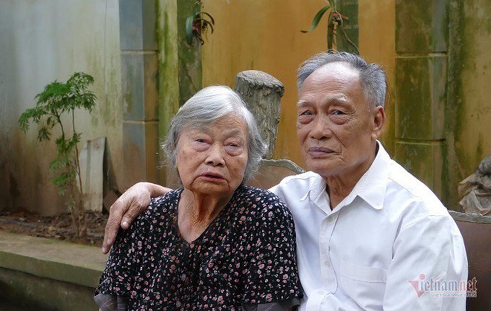 Vợ chồng nghèo, chạy ăn từng bữa nuôi lớn 9 tiến sĩ, phó giáo sư-3