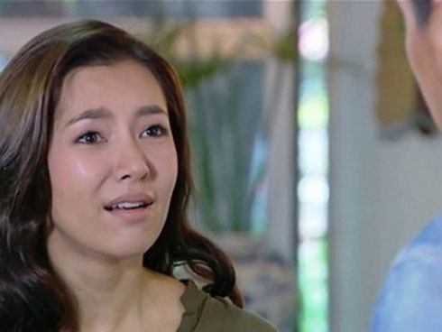 Thấy chị dâu ra vào nhà nghỉ, tôi sinh nghi nên theo dõi rồi kéo theo mẹ ập vào phòng, ngờ đâu 2 người bên trong khiến cả nhà tôi xấu hổ không nói nên lời-3