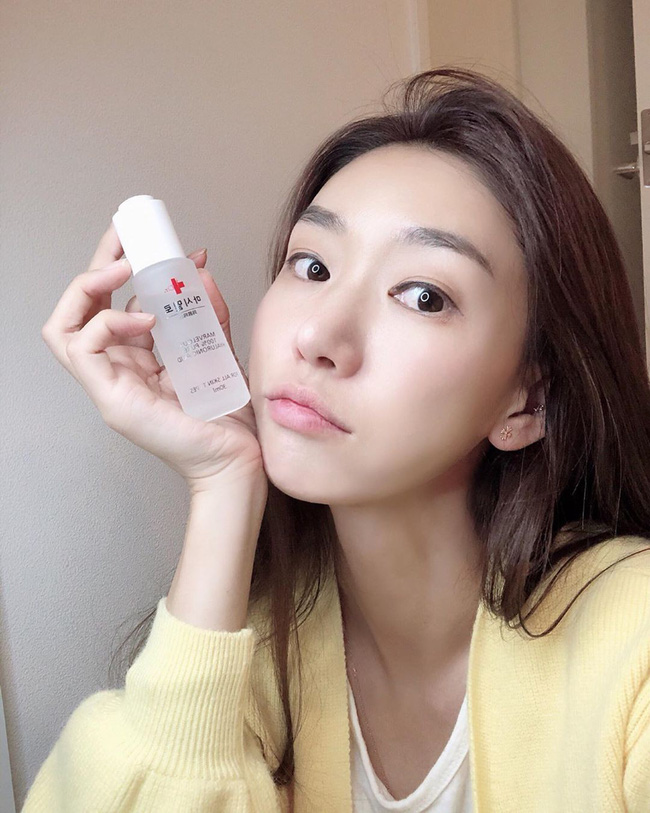 Theo bác sĩ: Đừng ham hố dùng nhiều sản phẩm skincare, chăm sóc đơn giản với vài bước sau là da đã đẹp miễn bàn-1