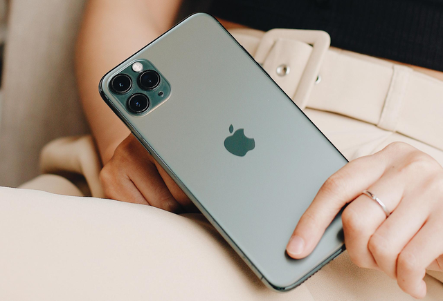 iPhone 11 chính hãng chính thức được bán ra với đơn hàng khủng-4