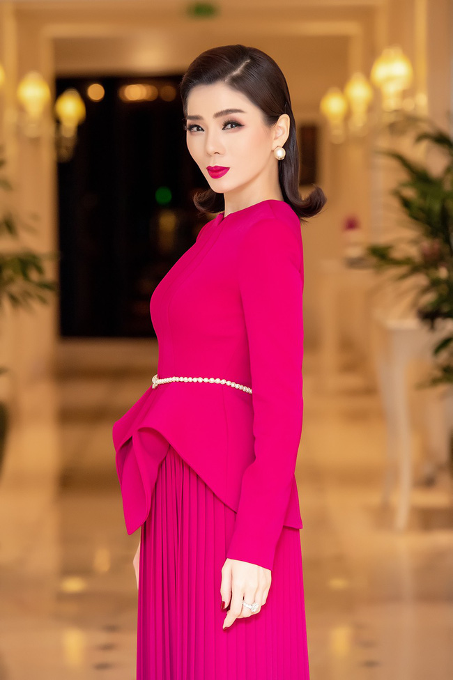 Lệ Quyên trải lòng về cuộc hôn nhân 10 năm: Quyên và ông xã đã bước qua ngưỡng thường tình của tình yêu, để trở thành bạn bè của nhau-2