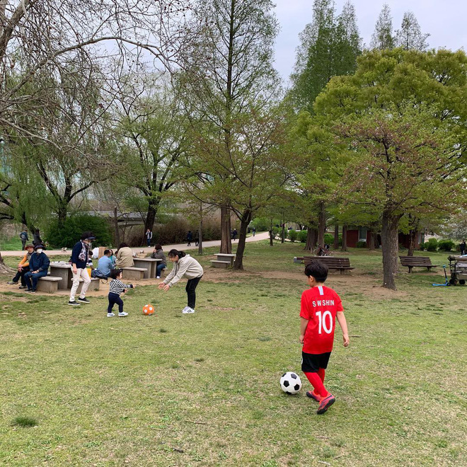 Nữ thần hết thời Chae Rim: Sống cô đơn tại quê nhà sau tin đồn bị chồng trẻ phản bội?-7