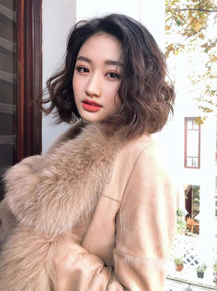 2 hoa hậu Việt lấy chồng tỷ phú hơn 18, 19 tuổi giờ ra sao?-8