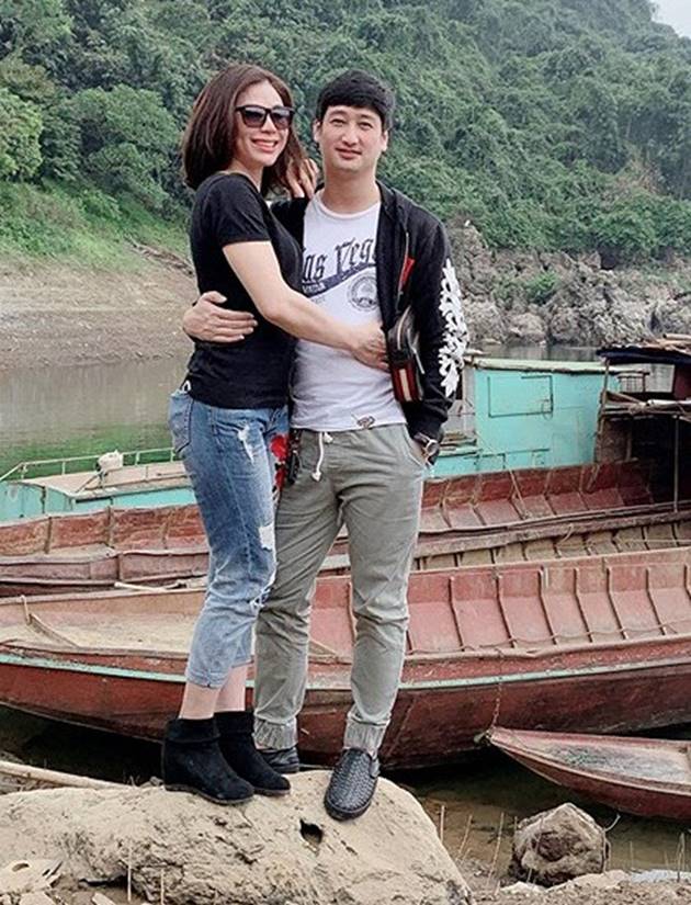 Khác hẳn Thái trong Hoa hồng trên ngực trái, ngoài đời Ngọc Quỳnh lại ngọt ngào với vợ thế này-4