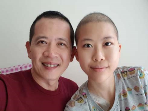Con gái đạo diễn 