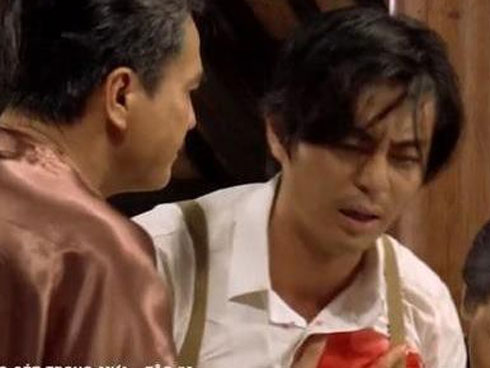 Tiếng sét trong mưa kết khác bản gốc, khán giả tranh cãi kịch liệt-6