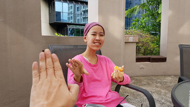 Hành trình 2 năm ròng chống ung thư của con gái đạo diễn Đỗ Đức Thành: Oà khóc vì nghịch cảnh, ước được ghép tuỷ thành công trong sinh nhật tuổi 20-4